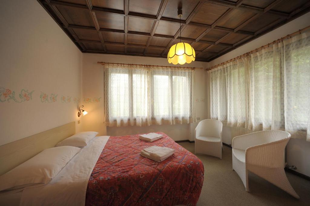 Residence Regina Delle Dolomiti Rocca Pietore Luaran gambar