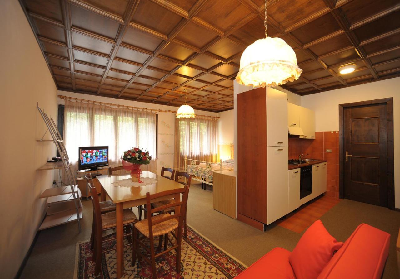 Residence Regina Delle Dolomiti Rocca Pietore Luaran gambar