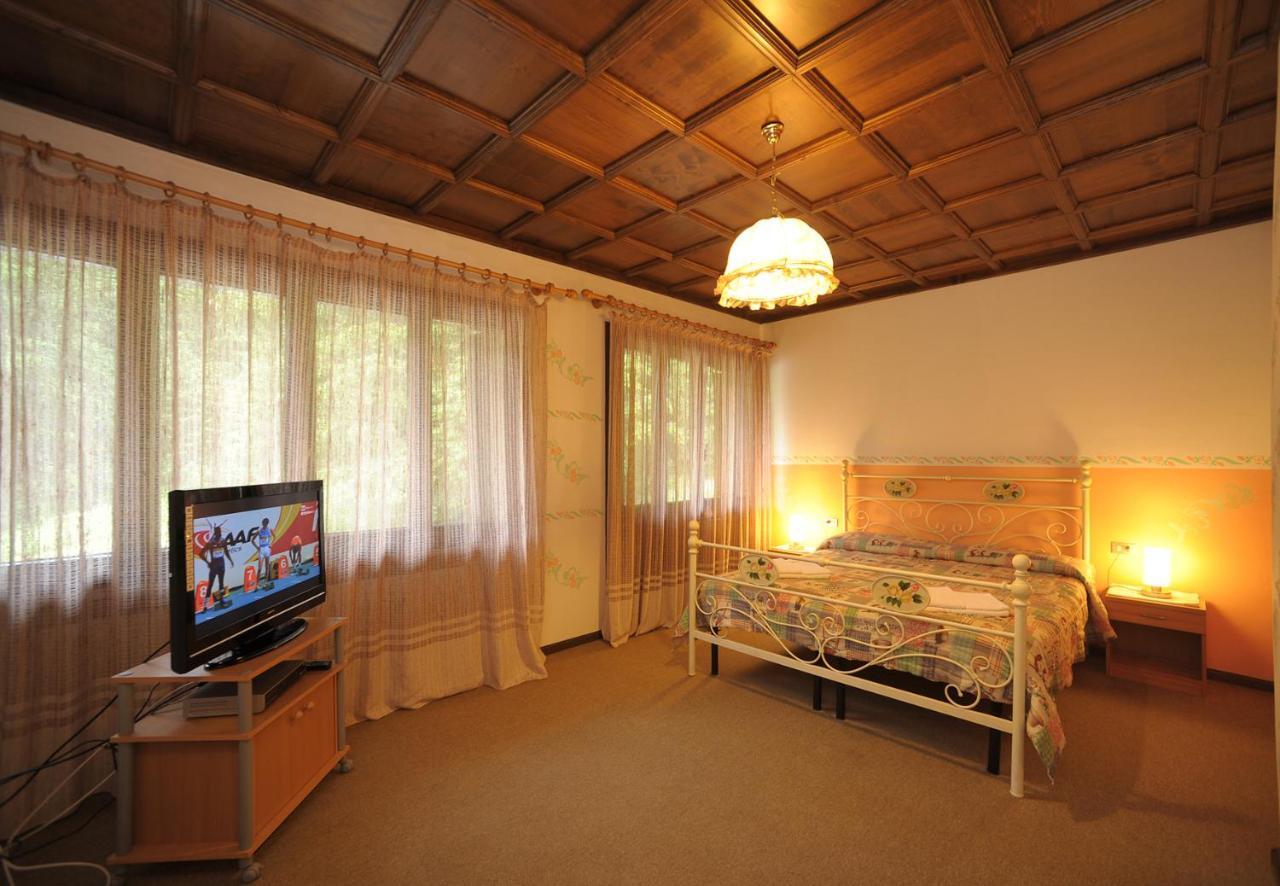 Residence Regina Delle Dolomiti Rocca Pietore Luaran gambar