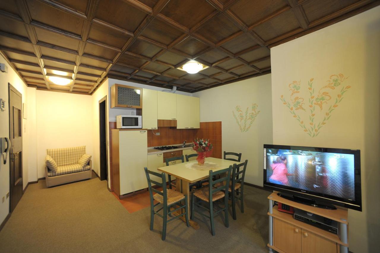 Residence Regina Delle Dolomiti Rocca Pietore Luaran gambar